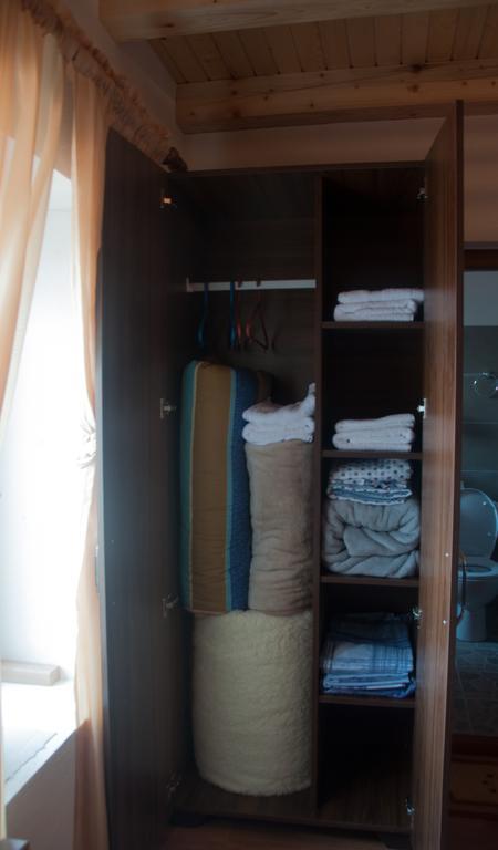 Aste Guesthouse Tropoje Room photo